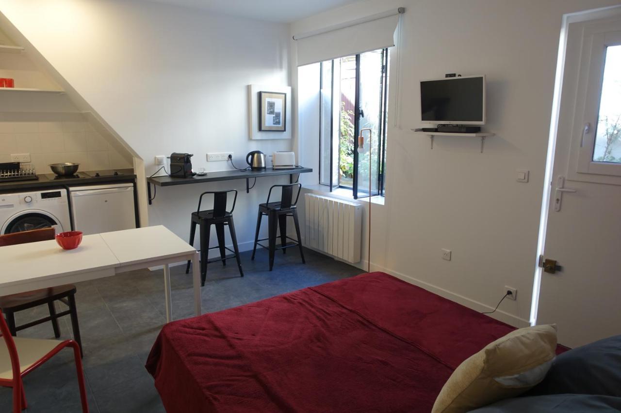 Cite Pilleux - Cozy Apartment In A Private Lane Париж Екстериор снимка