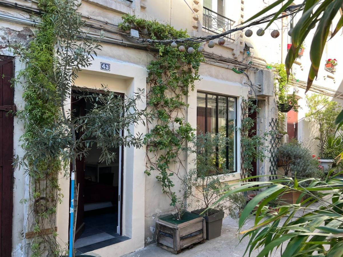 Cite Pilleux - Cozy Apartment In A Private Lane Париж Екстериор снимка