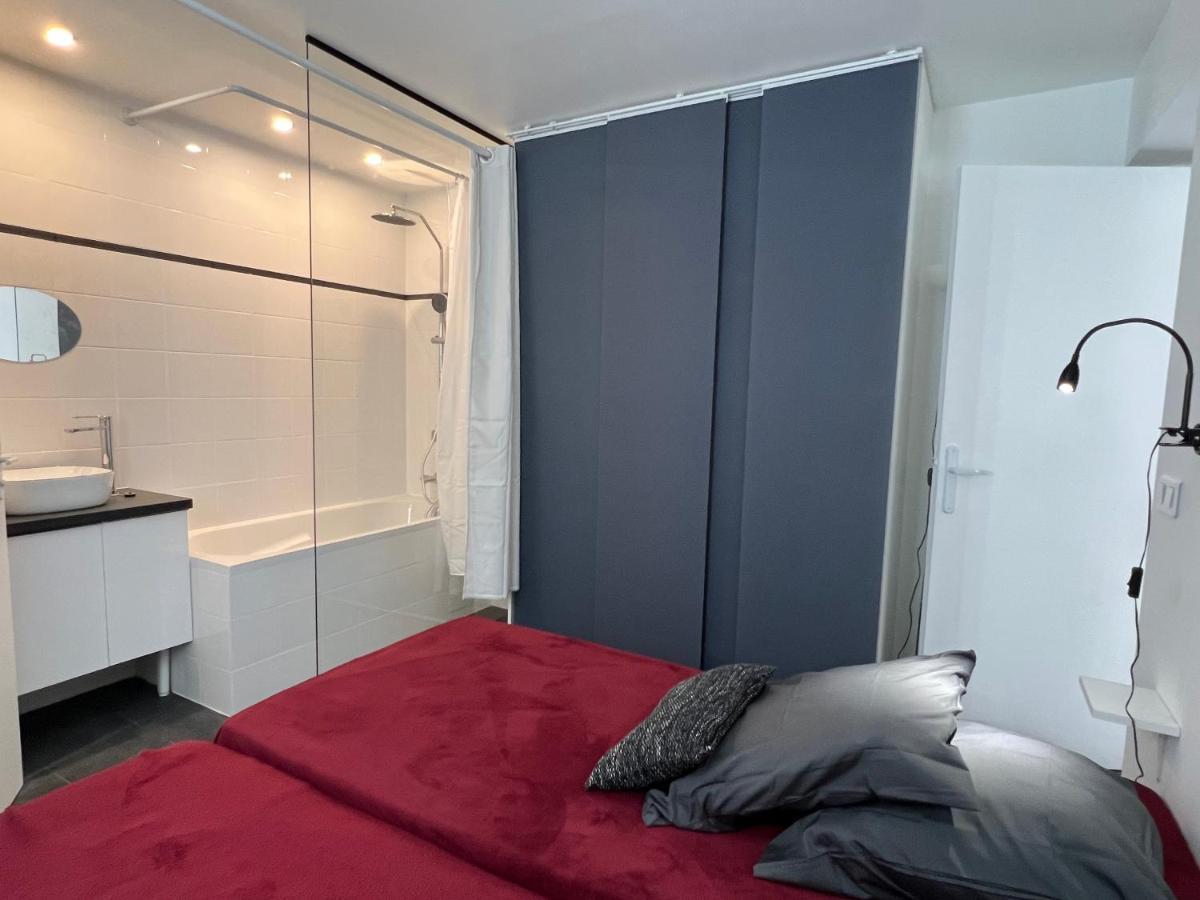Cite Pilleux - Cozy Apartment In A Private Lane Париж Екстериор снимка