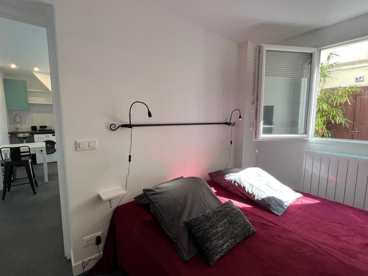 Cite Pilleux - Cozy Apartment In A Private Lane Париж Екстериор снимка